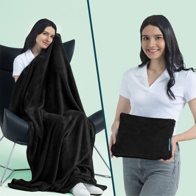 Black Fleece Travel Blanket and Pillow Set