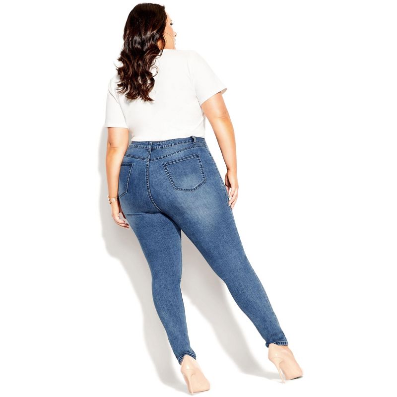 Women's Plus Size Harley Strut It Out Jean - light wash | CITY CHIC, 2 of 5
