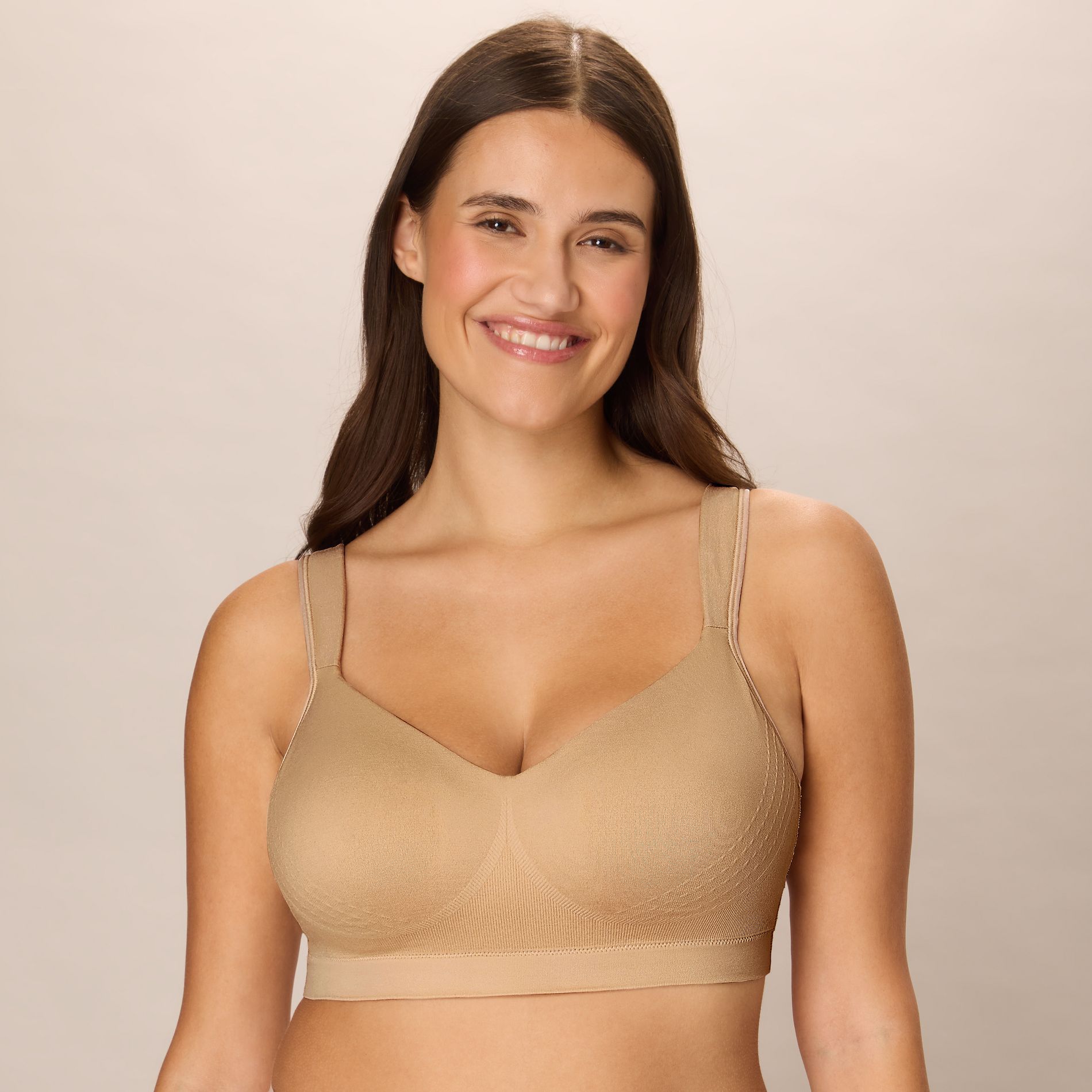Playtex T-Shirt Wireless Bra, Ultra Soft Comfort Seamless Moisture-Wicking Adjustable Convertible Taupe 46DD