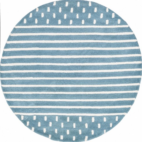 3' Faux Fur Round Kids' Rug White - Pillowfort™