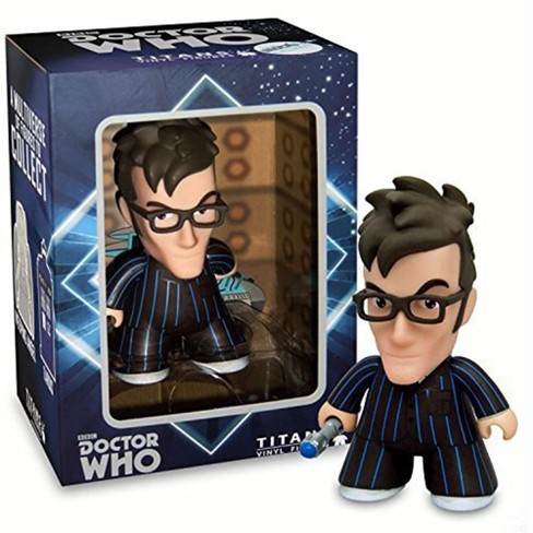 Titan Toys Doctor Who Titan 10th Doctor With Blue Pinstripe Suit 6 5 Vinyl Figure Target - 10th doctor roblox package