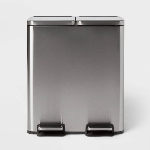 SONGMICS Dual Trash Can 16 Gal (60L) Rubbish Bin and 15 Trash Bags Metal  Step Bin with Dual Compartments Silver and Black 