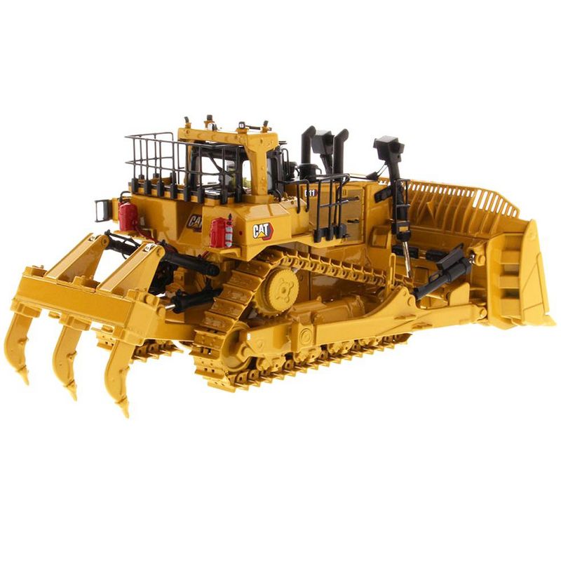 CAT Caterpillar D11 Fusion Track-Type Tractor Dozer with Operator "High Line" Series 1/50 Diecast Model  by Diecast Masters, 4 of 5