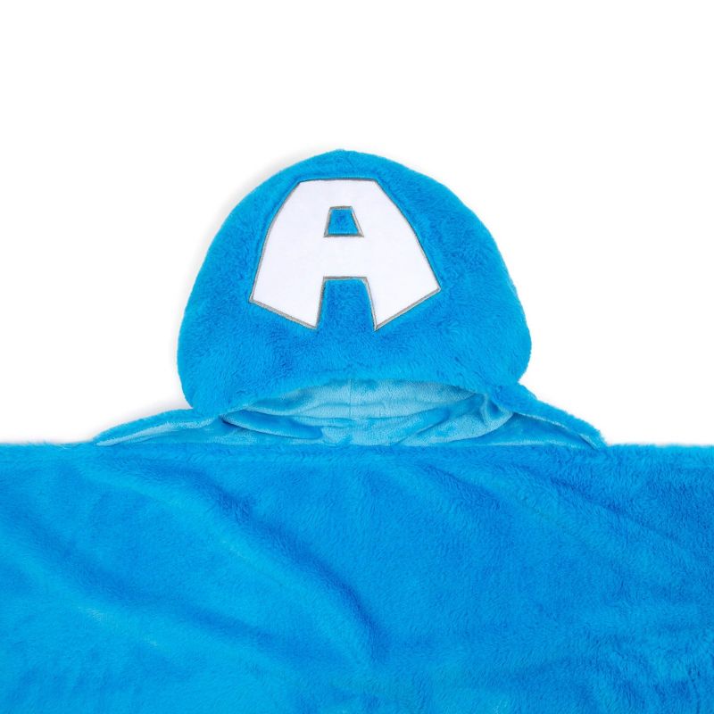 Marvel Captain America Kids&#39; Hooded Blanket Red/Blue, 3 of 6