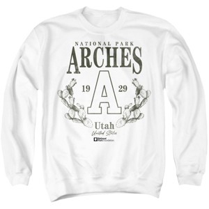 Men's Arches National Park Prickly Pear Wreath Crewneck Sweatshirt - 1 of 4