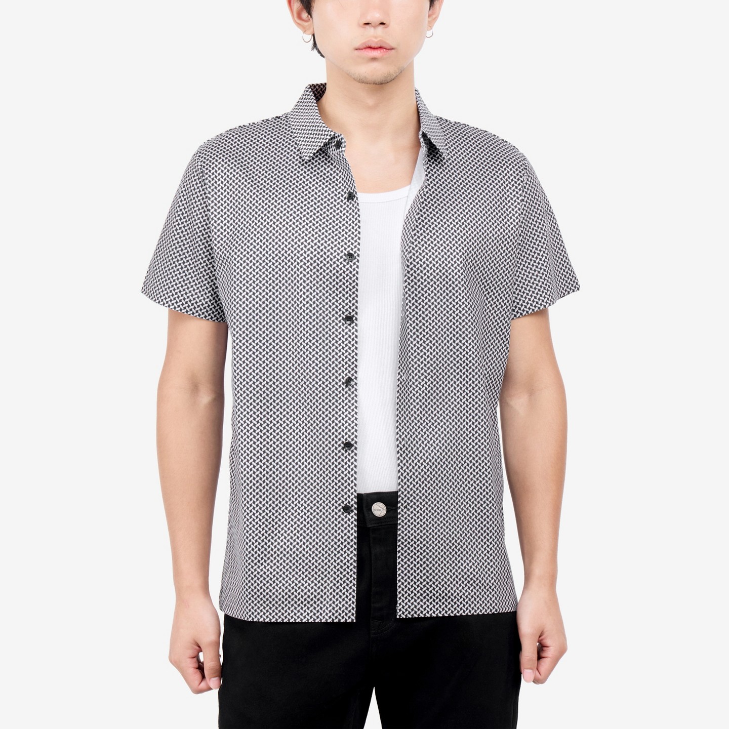 Мужская рубашка X RAY Herringbone Print Short Sleeve Button-Up, цвет: Чёрный — фото 1