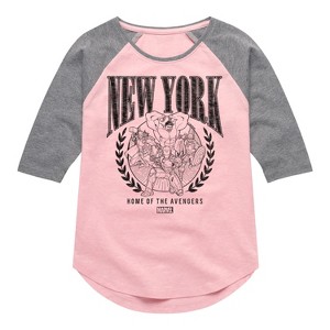 Girls' - Marvel - Avengers NYC Shirt Tail Raglan Graphic T-shirt - 1 of 4
