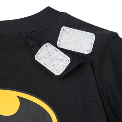 DC Comics Batman Little Boys Cosplay Rash Guard, Swim Trunks and Detachable Cape UPF 50+ 3 Piece Outfit Set Camo Gray / Black / Yellow — фото 6