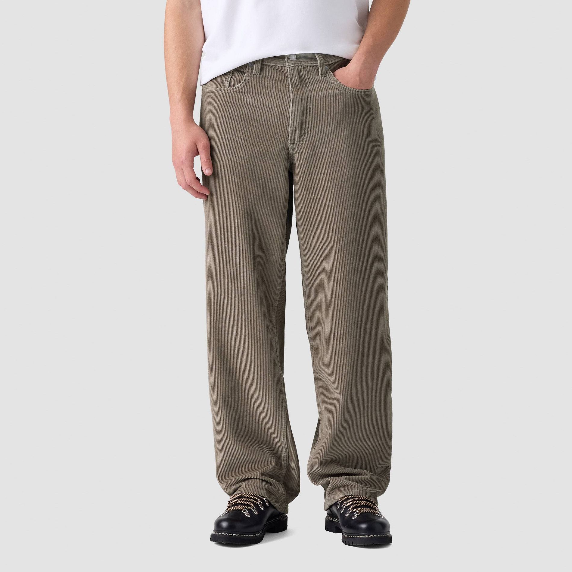 Levi's® Men's 578 Five Pocket Baggy Fit Corduroy Pants