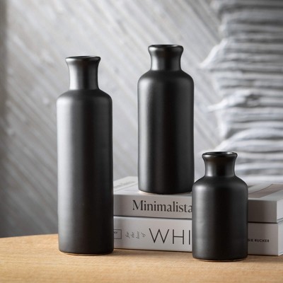 Modern Matte Black Ceramic Vase Trio for Elegant Table Decor