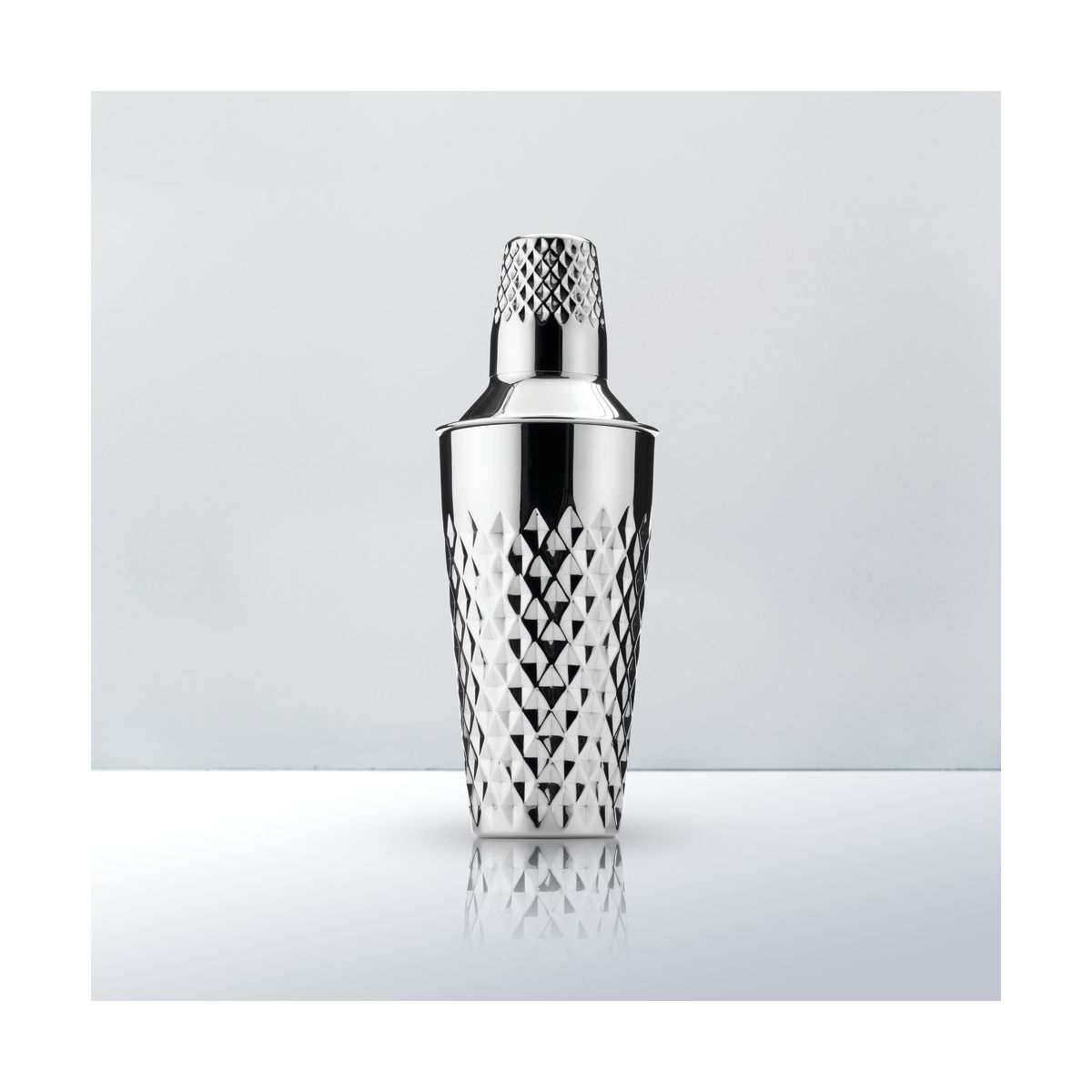 Viski Diamond Cocktail Shaker, Faceted Stainless Steel Drink Shaker for Margarita, Espresso Martini, Home Bar Essentials, Party Hosting Gifts, 25 oz - thumbnail 7