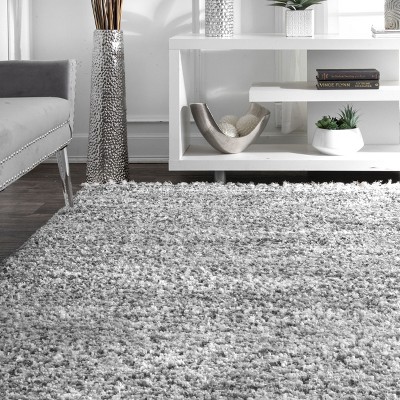 Contemporary Gray 4' x 6' Braided Shag Area Rug