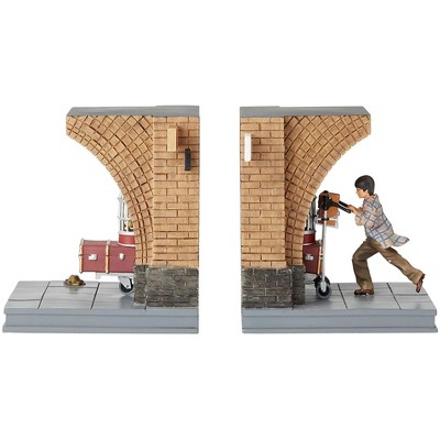 Photo 1 of Enesco Harry Potter Platform 9 3/4 Decorative Bookends