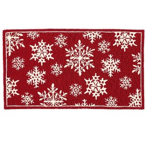 Plow & Hearth Indoor/Outdoor Snowflakes Holiday Hooked Accent Rug - 1 of 1