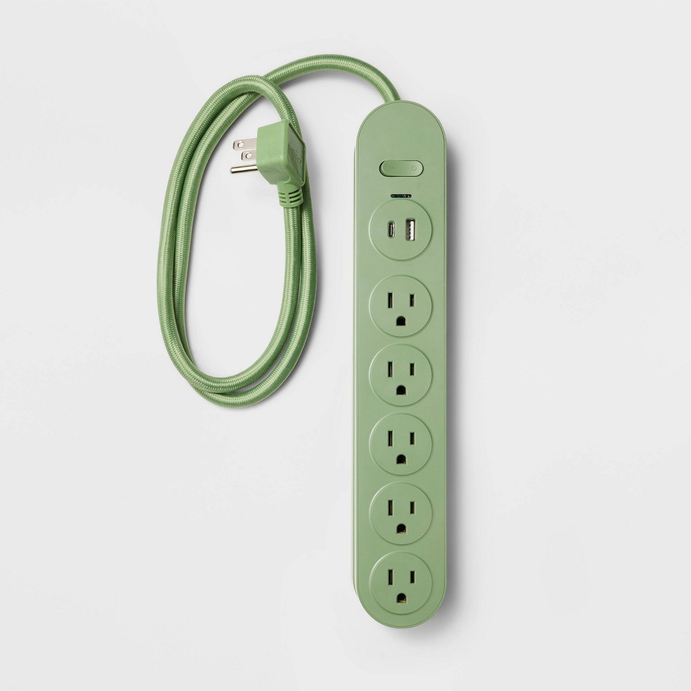 5 Outlet Surge Protector 3' Cord with USB Green - Heyday