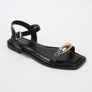 Berness Women's Tristan Sculped Accent Strappy Flat Sandals - 1 of 4