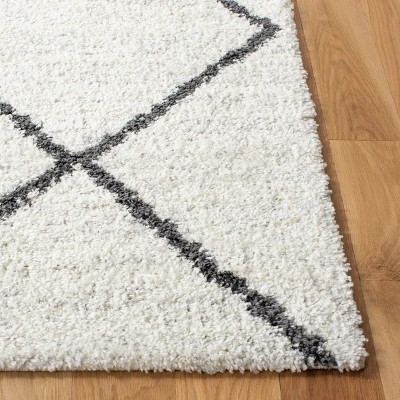 Ivory and Black Diamond Shag Runner Rug 2'2" x 9'