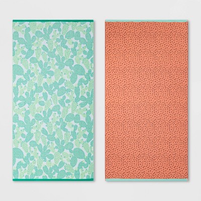 sand resistant beach towel