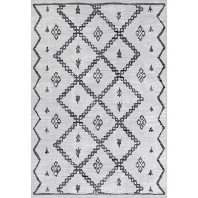Nuloom Celesta Bohemian Trellis Pet Friendly Machine Washable Area Rug