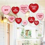 Big Dot of Happiness Hanging Conversation Hearts - Hanging Conversation Hearts - Outdoor Hanging Decor - Valentine's Day Party Decorations - 10 Pieces