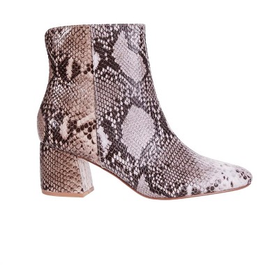 Women's Daria Block Heel Bootie - CHINESE LAUNDRY
