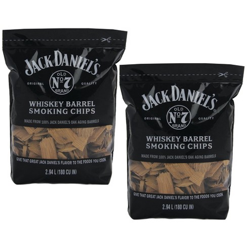 Jack Daniel S Whiskey Barrel Smoking Oak Wood Chips 180 Cubic Inches 2 Pack Target