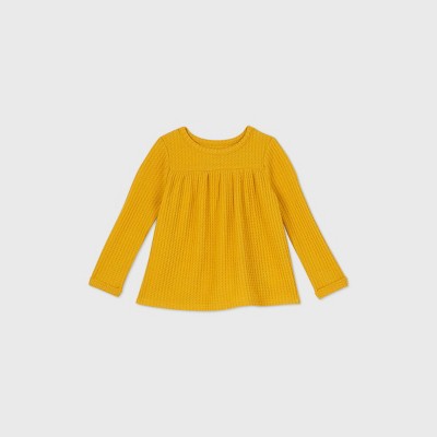 girls mustard yellow shirt