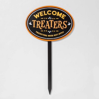 Welcome Treaters Yard Stake Halloween Decorative Prop - Hyde & EEK! Boutique™
