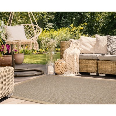 Navy and Beige Synthetic Flat Woven Rectangular Rug 7'10" x 9'10"