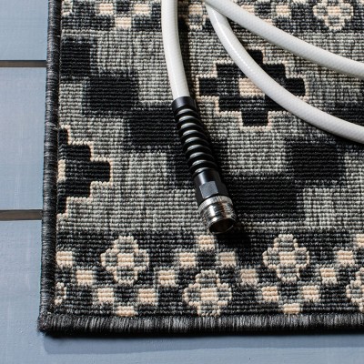 Black and Beige Geometric Indoor/Outdoor Area Rug