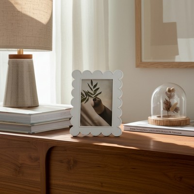 Elegant Resin Picture Frame with Glass Cover - Perfect for Home, Office, Bedroom, or Living Room Décor