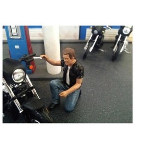 Biker Motorman Figure For 1:18 Scale Models by American Diorama - 1 of 3