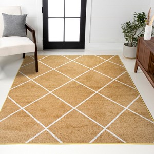 Cole Minimalist Diamond Trellis Area Rug - JONATHAN Y - 1 of 4