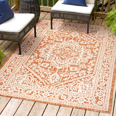 JONATHAN Y Sinjuri Medallion Textured Weave Indoor/Outdoor Area Rug