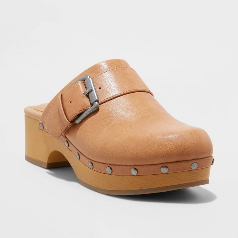 Brown leather best sale clog heels