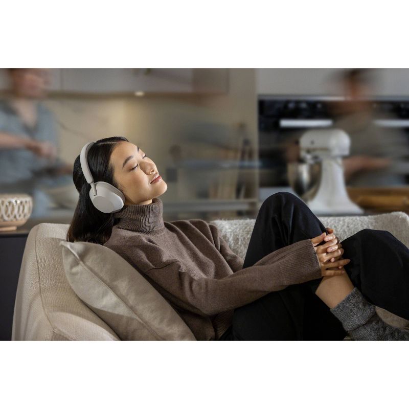 Sony WH-1000XM5 Bluetooth Wireless Noise-Canceling Headphones, 5 of 10