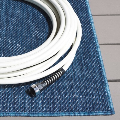 Beach House BHS274 Machine Made Loomed Rug - Safavieh