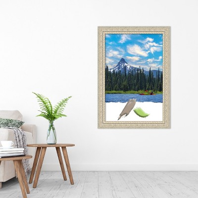 Elegant Cream Ornate Wood Wall Picture Frame