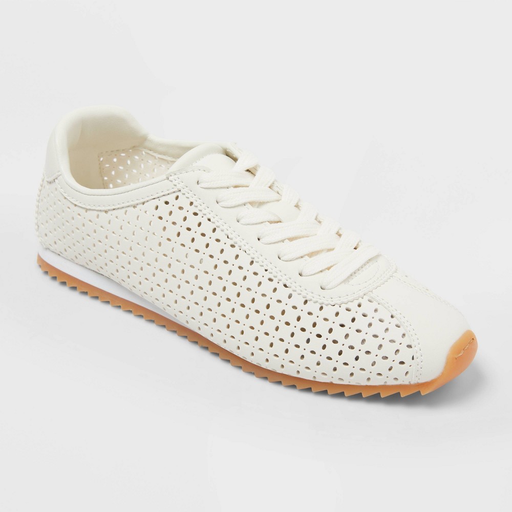 Women’s JOJO Sneakers with Memory Foam Insole - Universal Thread™ Off-White 9.5