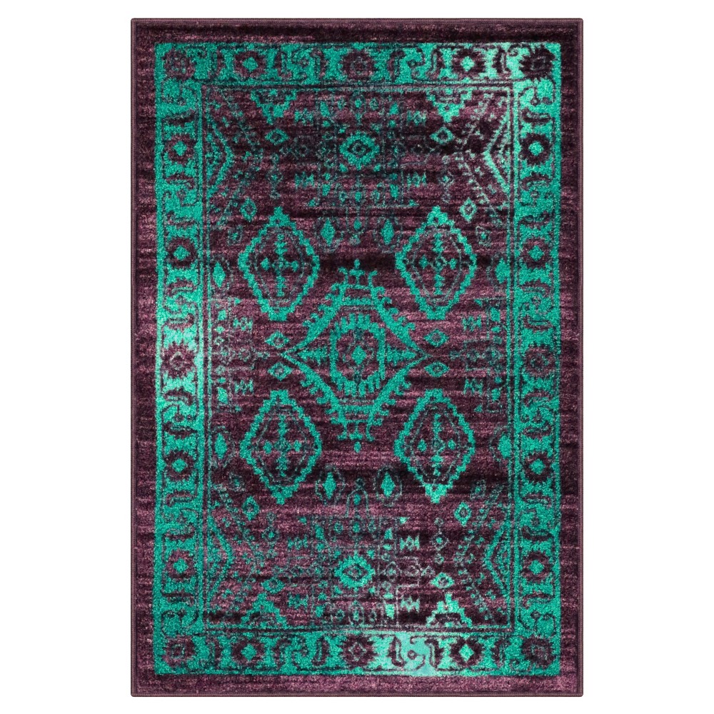  Geometric Design Tufted Accent Rug Purple