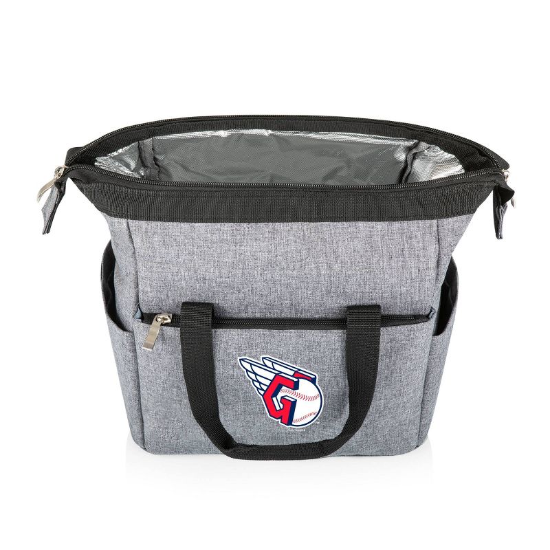 MLB Cleveland Guardians On The Go Soft Lunch Bag Cooler - Heathered Gray, 2 of 6