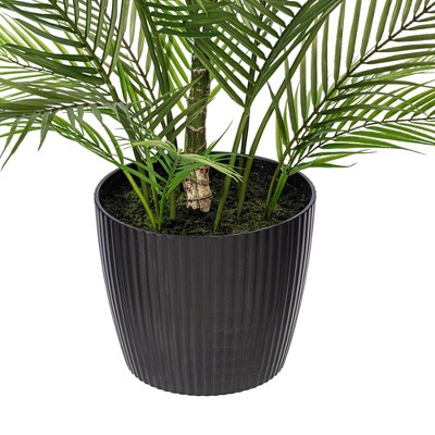 50'' Green Areca Palm in Black Plastic Pot