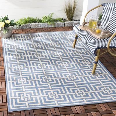 Handmade Cream & Blue Geometric Synthetic Area Rug, 4' x 6'
