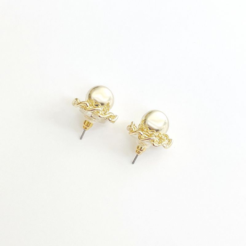 sanctuaire Ball and Chain Flower Circle Stud Earrings Gold, 2 of 4
