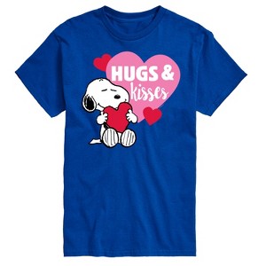 Men's - Peanuts - Snoopy Hugs And Kisses Short Sleeve Graphic T-Shirt - 1 of 4