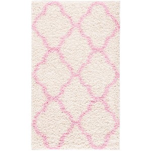 Dallas Shag SGD257 Power Loomed Area Rug  - Safavieh - 1 of 4