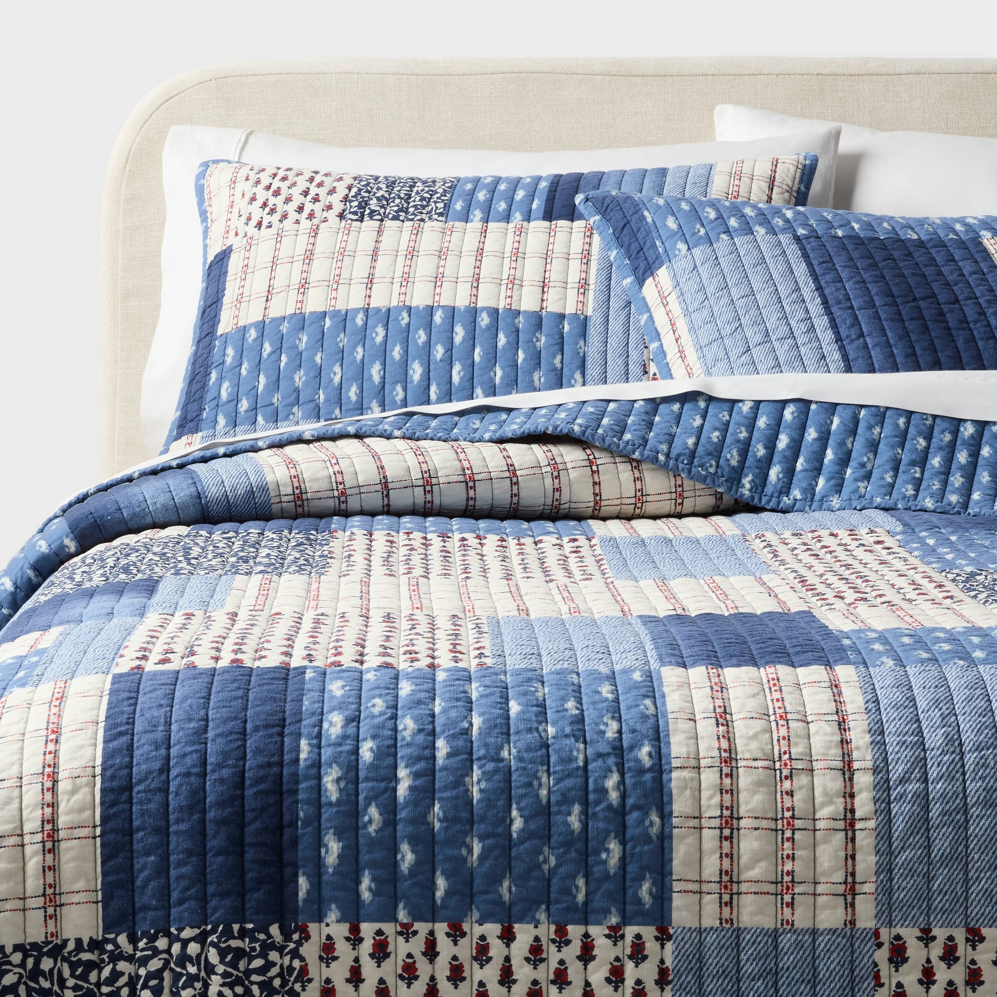 King Patchwork Reversible Quilt Set Blue/Dark Blue/Natural - Threshold™