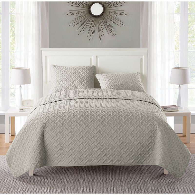 Nina Embossed Quilt Set - VCNY Home, 4 of 7