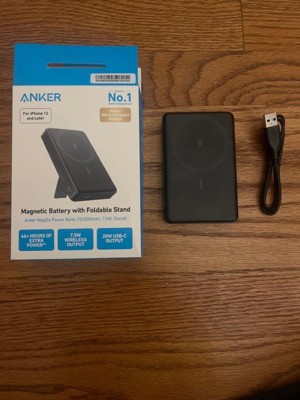 Anker MagGo Magnetic Power Bank with Kickstand (10000mAh, 20W) Black  A1652H11-1 - Best Buy