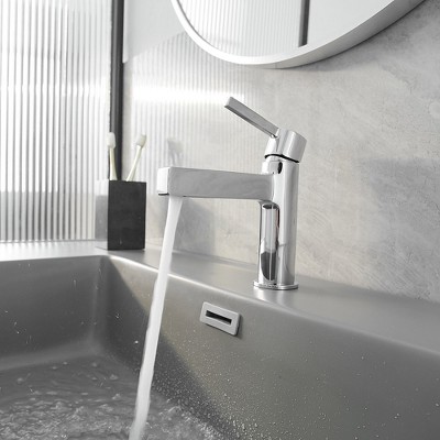 Polished Chrome Single Handle Modern Bathroom Faucet